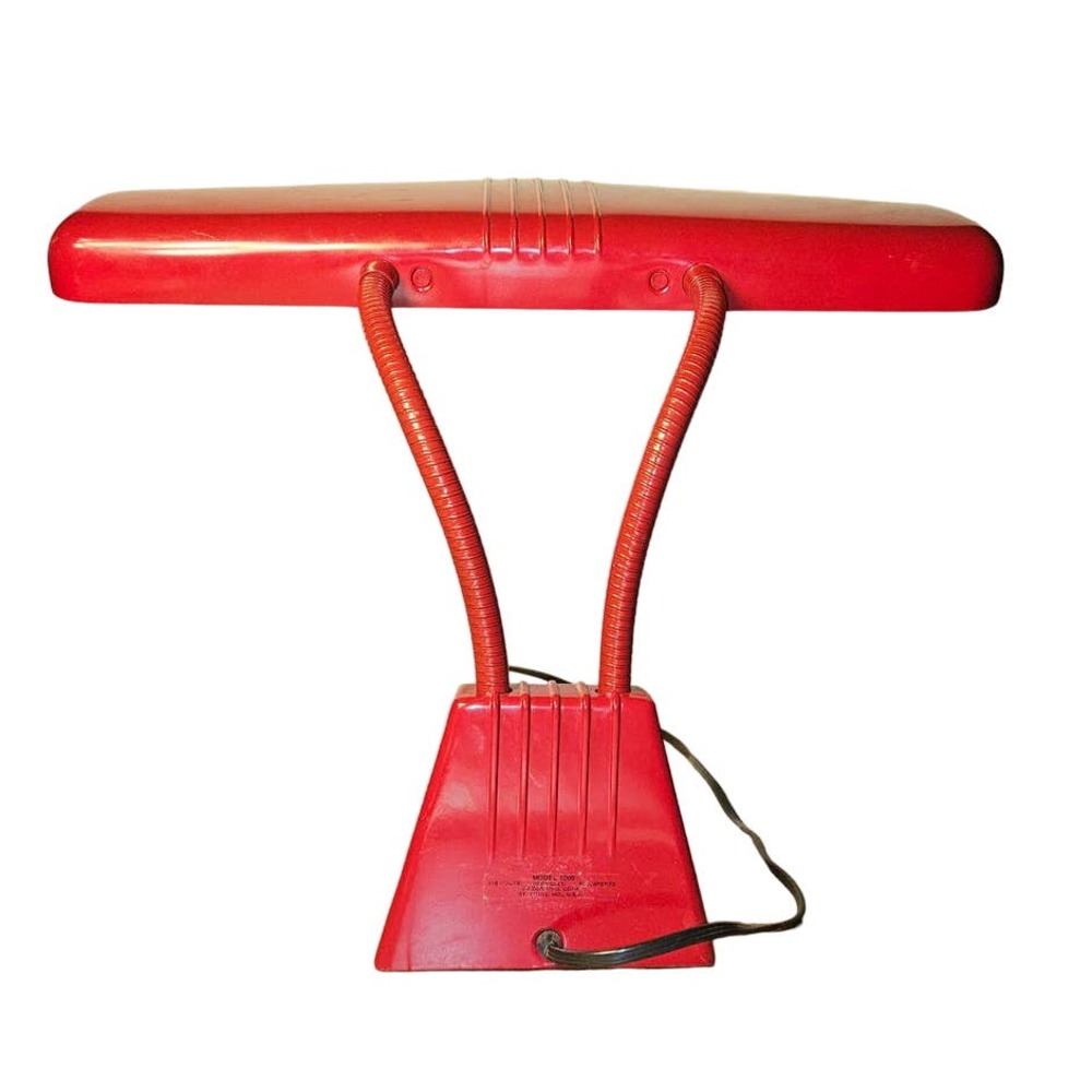 Dazor Mfg Industrial Desk Lamp | Vintage 1940s Industrial Lamp | Retro Red